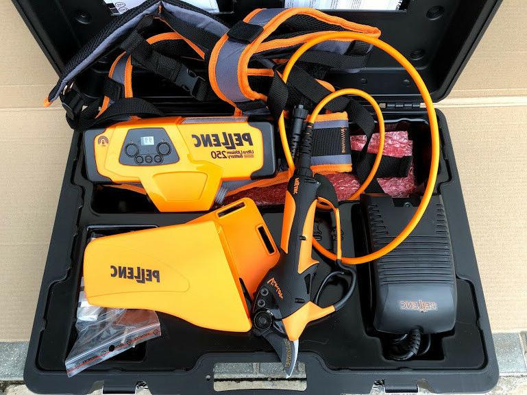 forbice da per potatura elettrica a batteria