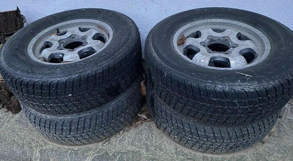 ruote per fuoristrada con pneumatico 235 70